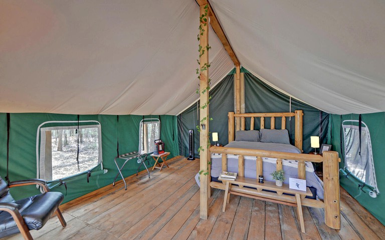 Safari Tents (United States of America, Suches, Georgia)