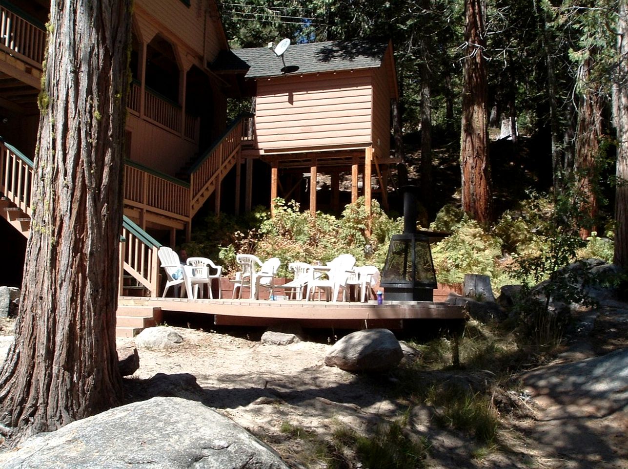 Spacious Riverfront Cabin Rental Perfect for Large Groups near Sonora, California