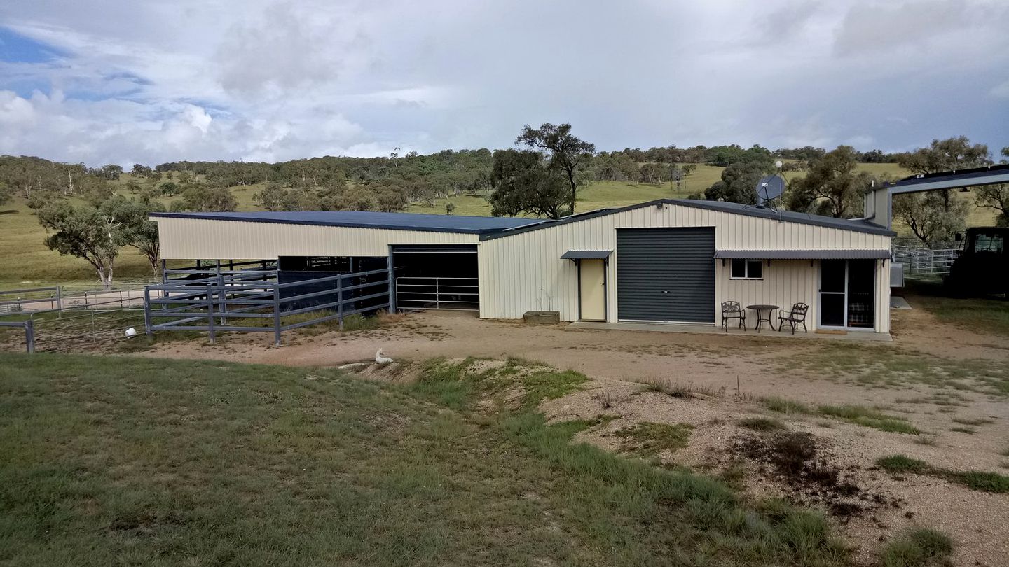Cottages (Tenterfield, New South Wales, Australia)