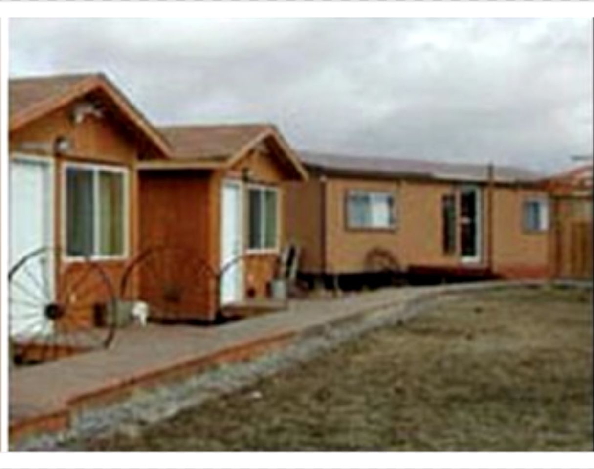 Cabins (Pryor, Montana, United States)