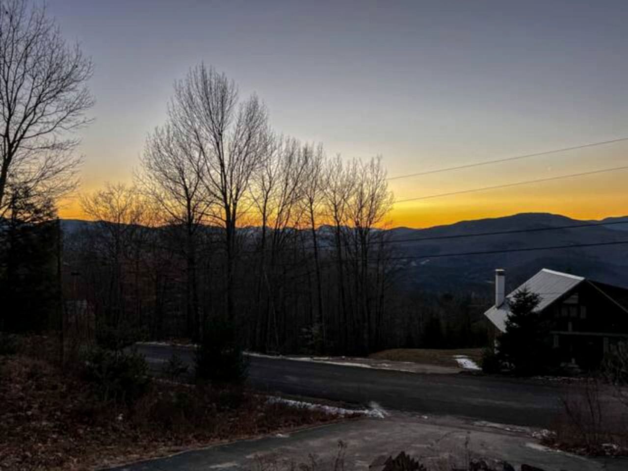 Dreamy Secluded Cabin with Nice Views in Jackson, New Hampshire