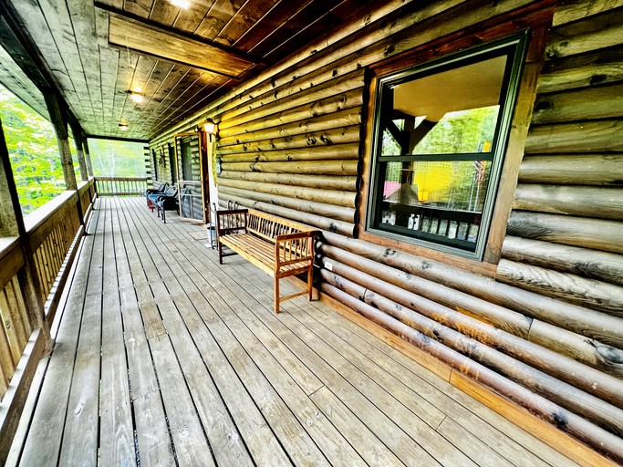 Cabins (United States of America, Jamaica, Vermont)