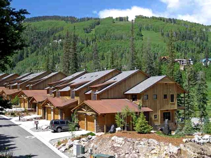 Cabins (Durango, Colorado, United States)