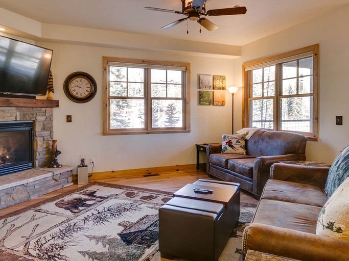 Cabins (Durango, Colorado, United States)