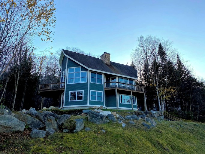 Cabins (United States of America, --, New Hampshire)