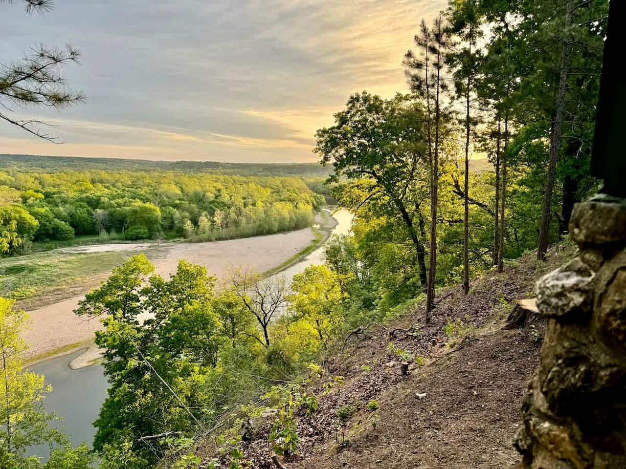 Tranquil Riverfront Cabin Retreat with Wildlife, Trails & Open Skies in Tahlequah, Oklahoma