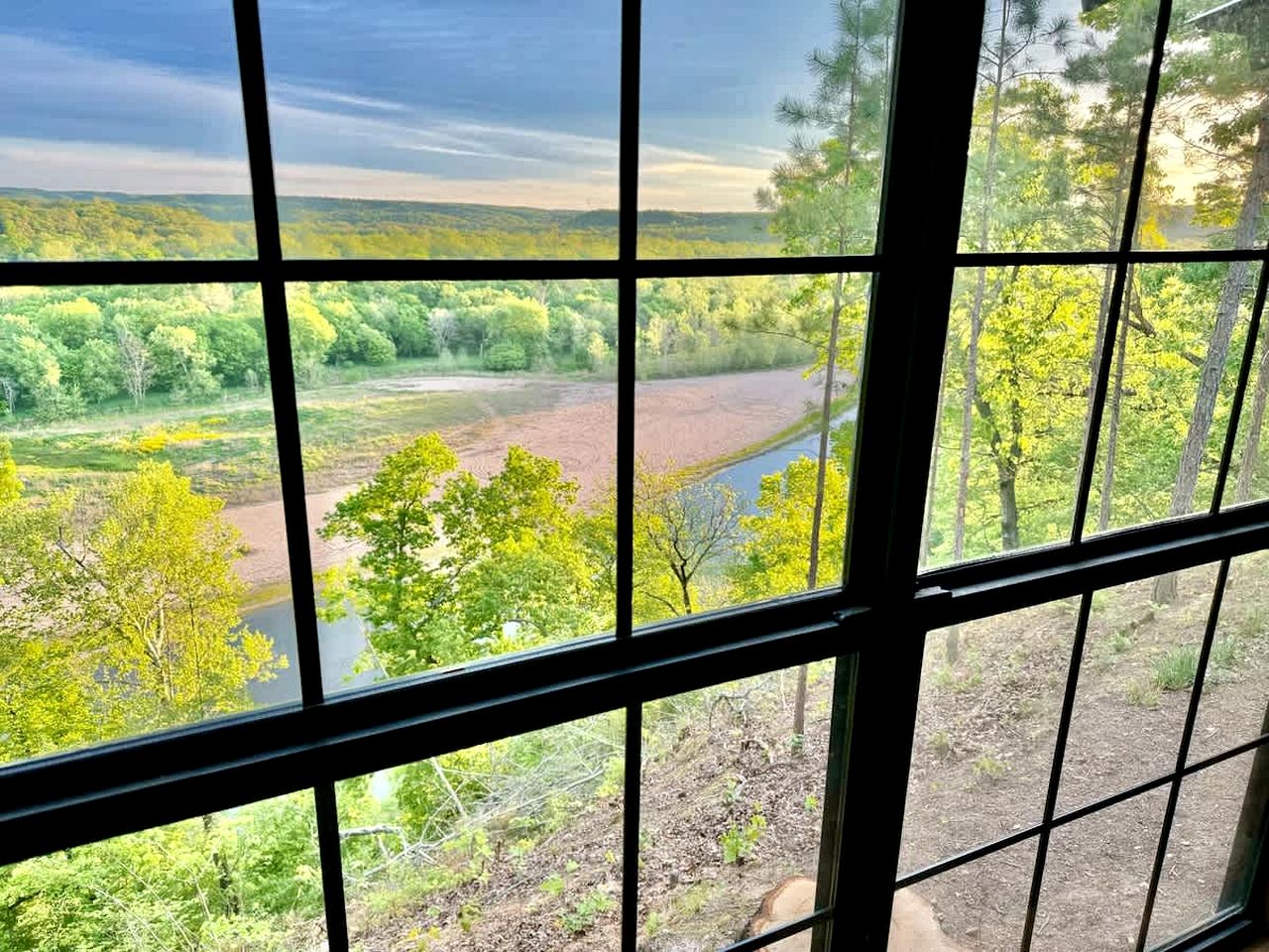 Tranquil Riverfront Cabin Retreat with Wildlife, Trails & Open Skies in Tahlequah, Oklahoma