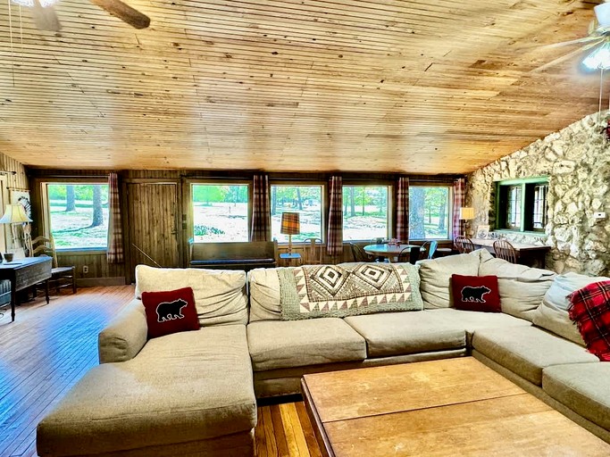 Vacation Rentals (United States of America, Tahlequah, Oklahoma)