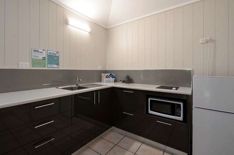 Self-Contained Bungalow for Seven near Mission Beach, Queensland | Cottages (Mission Beach, Queensland, Australia)
