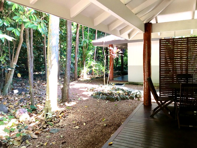 Cottages (Mission Beach, Queensland, Australia)