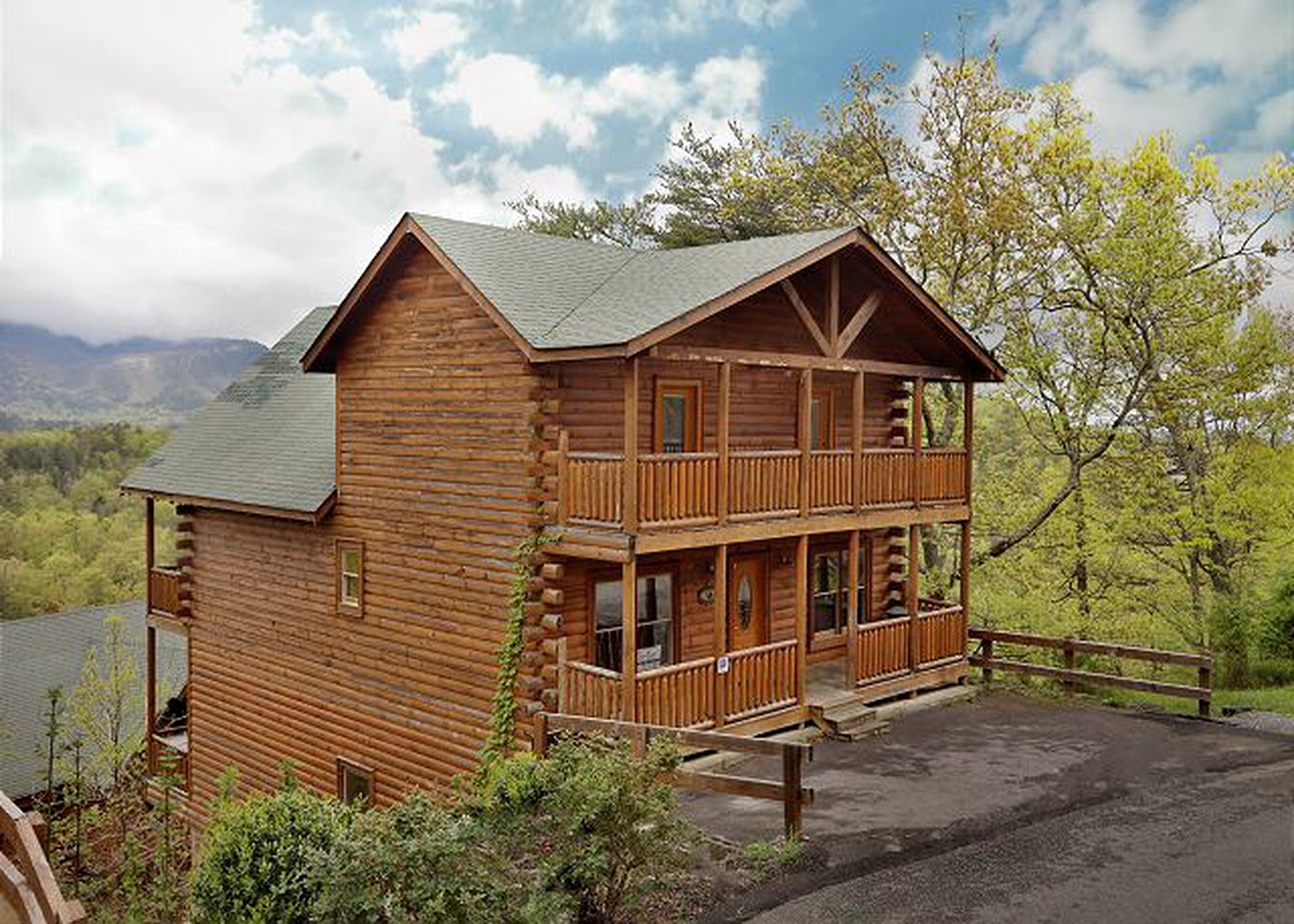 Log Cabins (Sevierville, Tennessee, United States)