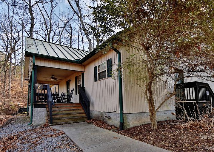 Cabins (Pigeon Forge, Tennessee, United States)