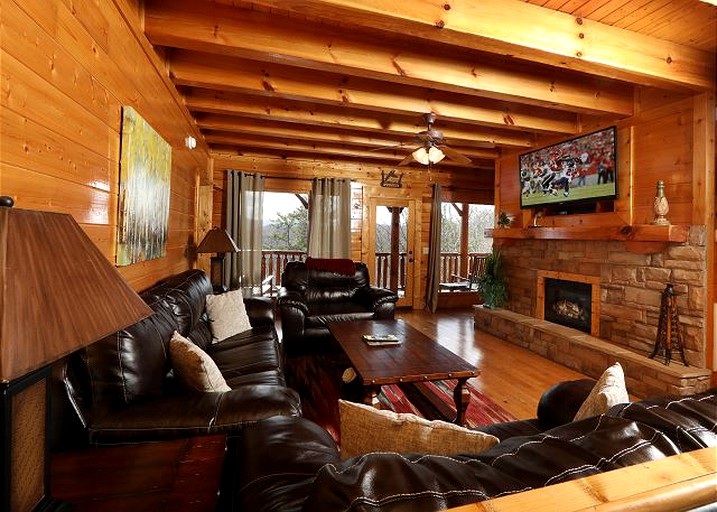 Log Cabins (Sevierville, Tennessee, United States)