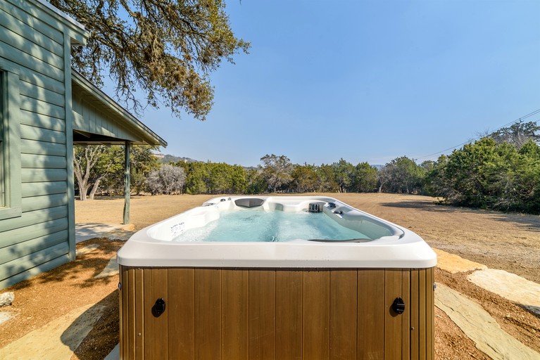 Cabins (United States of America, Hunt, Texas)