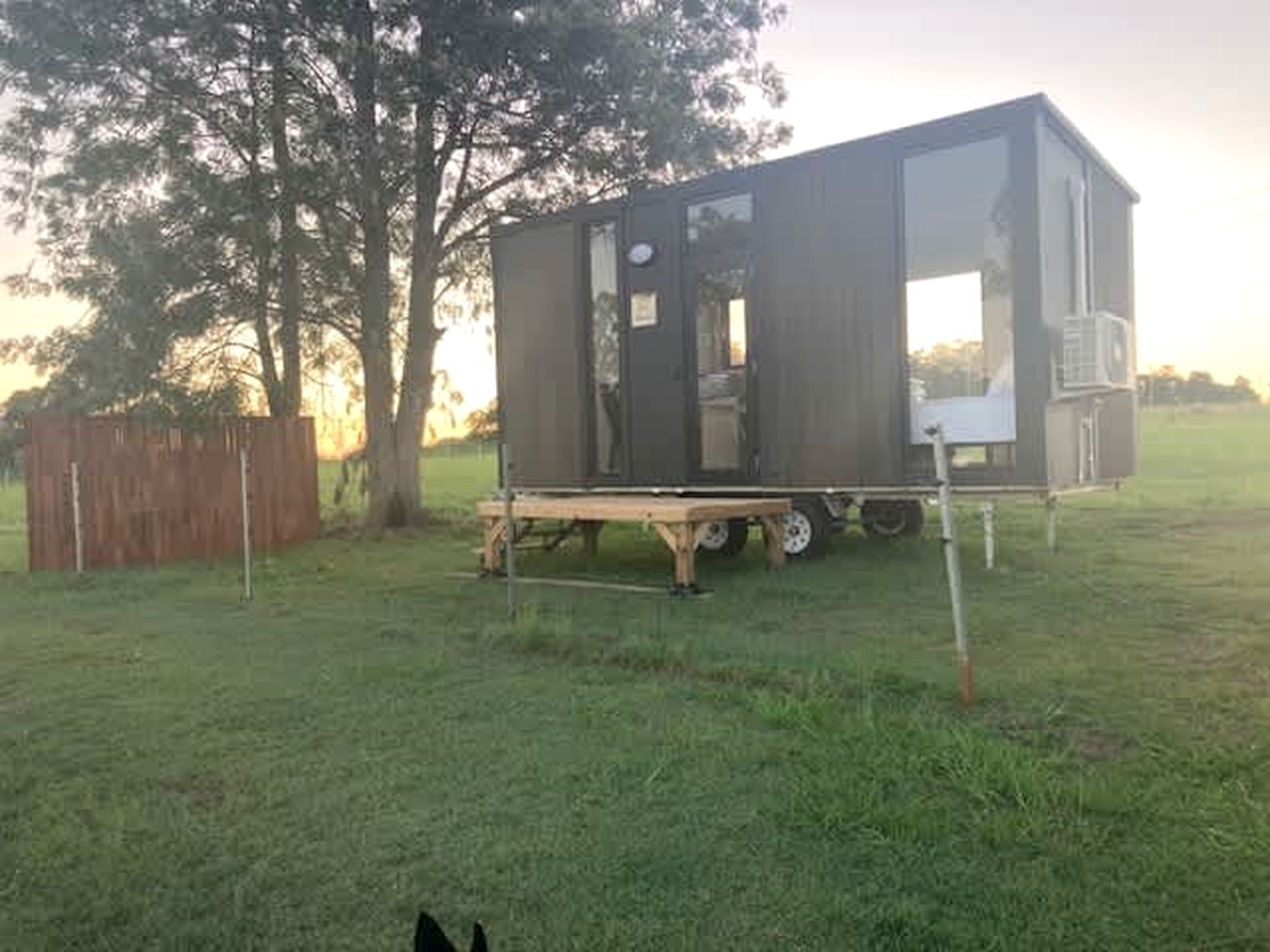 Enjoyable Tiny House with Great Sights in Myrtle Creek, New South Wales