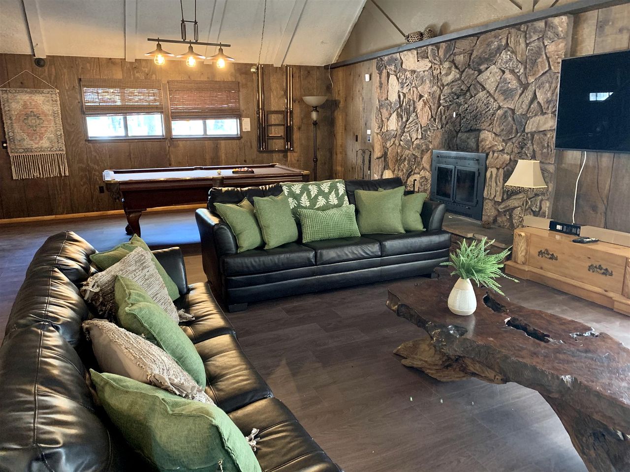 Large and Spacious Cabin for Family Holidays in Southern California, near Big Bear Lake