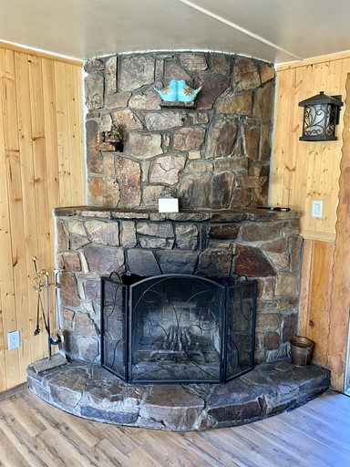 Cabins (United States of America, Big Bear Lake, California)