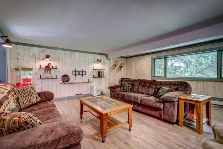 Cabins (United States of America, Londonderry, Vermont)