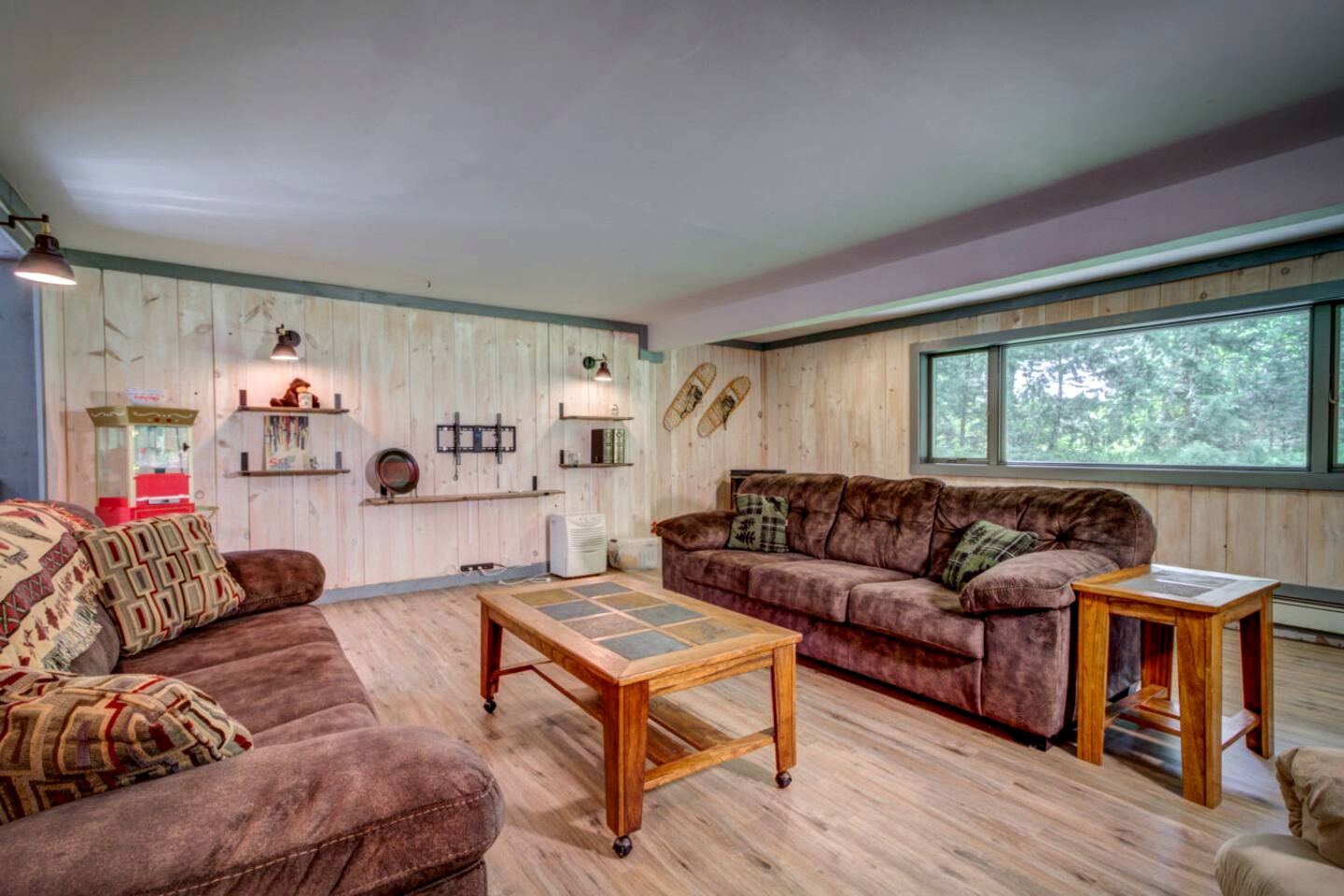 Enchanting Vermont Cabin Retreat with Hot Tub and Firelit Evenings near Magic Mountain