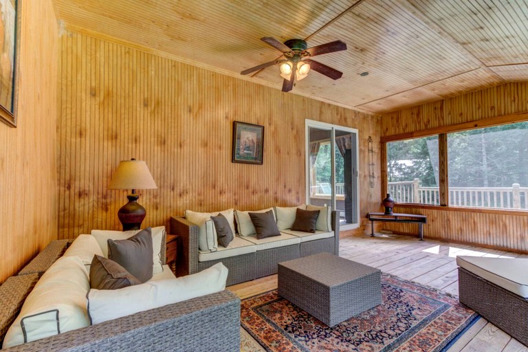 Cabins (United States of America, Londonderry, Vermont)