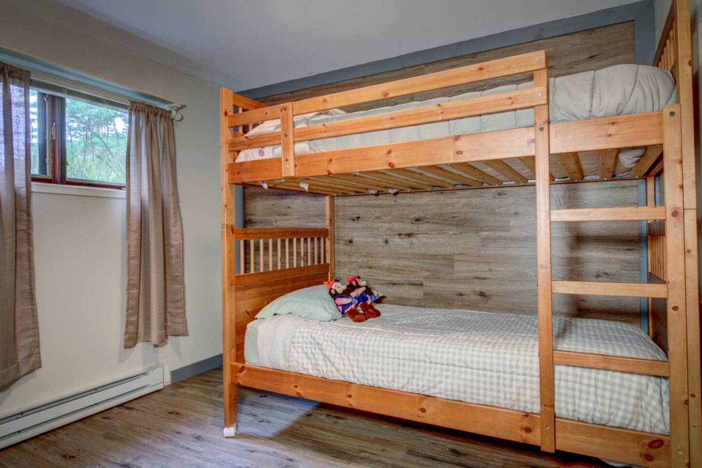 Enchanting Vermont Cabin Retreat with Hot Tub and Firelit Evenings near Magic Mountain