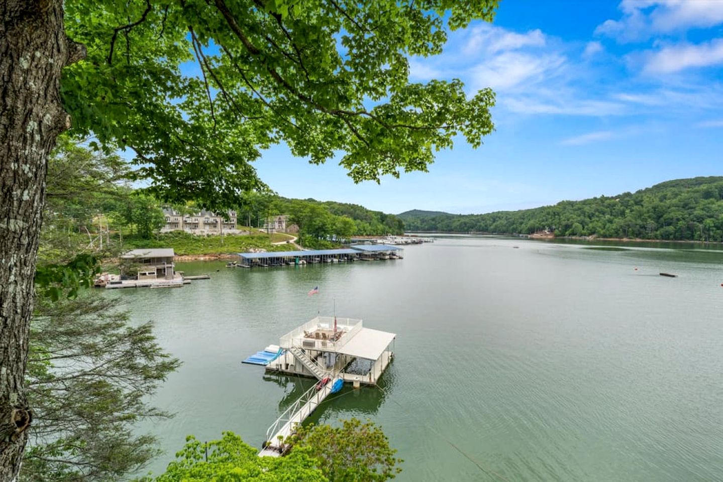Cabins (United States of America, Rocky Top, Tennessee)