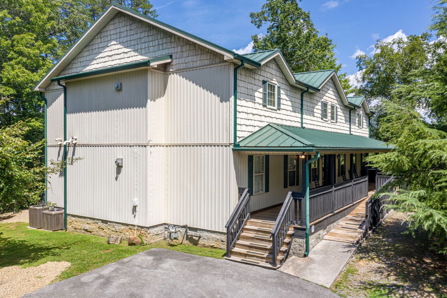 Cabins (United States of America, Pigeon Forge, Tennessee)