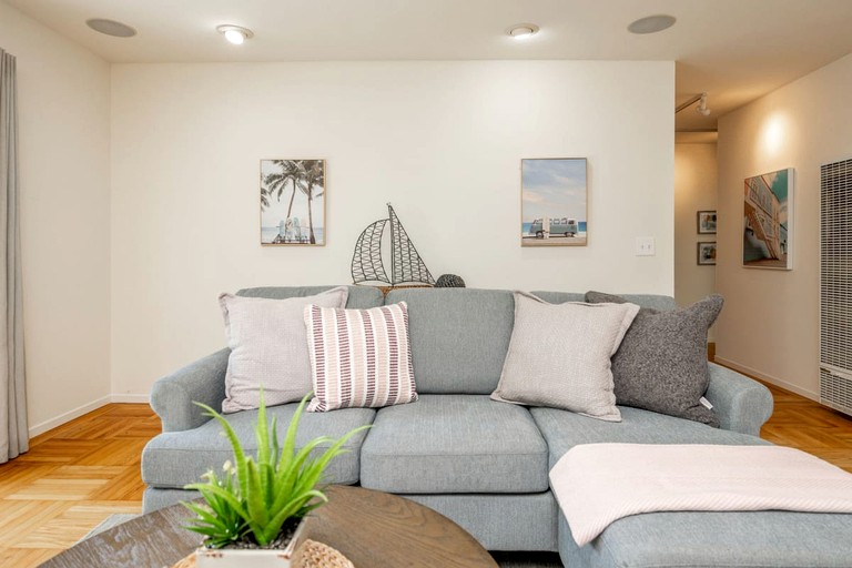 Beach Houses (United States of America, Pacifica, California)