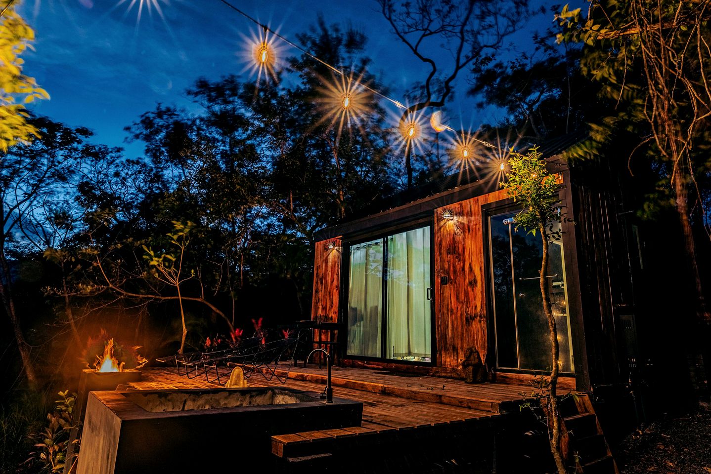 Eco Tiny House with Jacuzzi & Panoramic Mountain Views in Valle de Antón, Panama