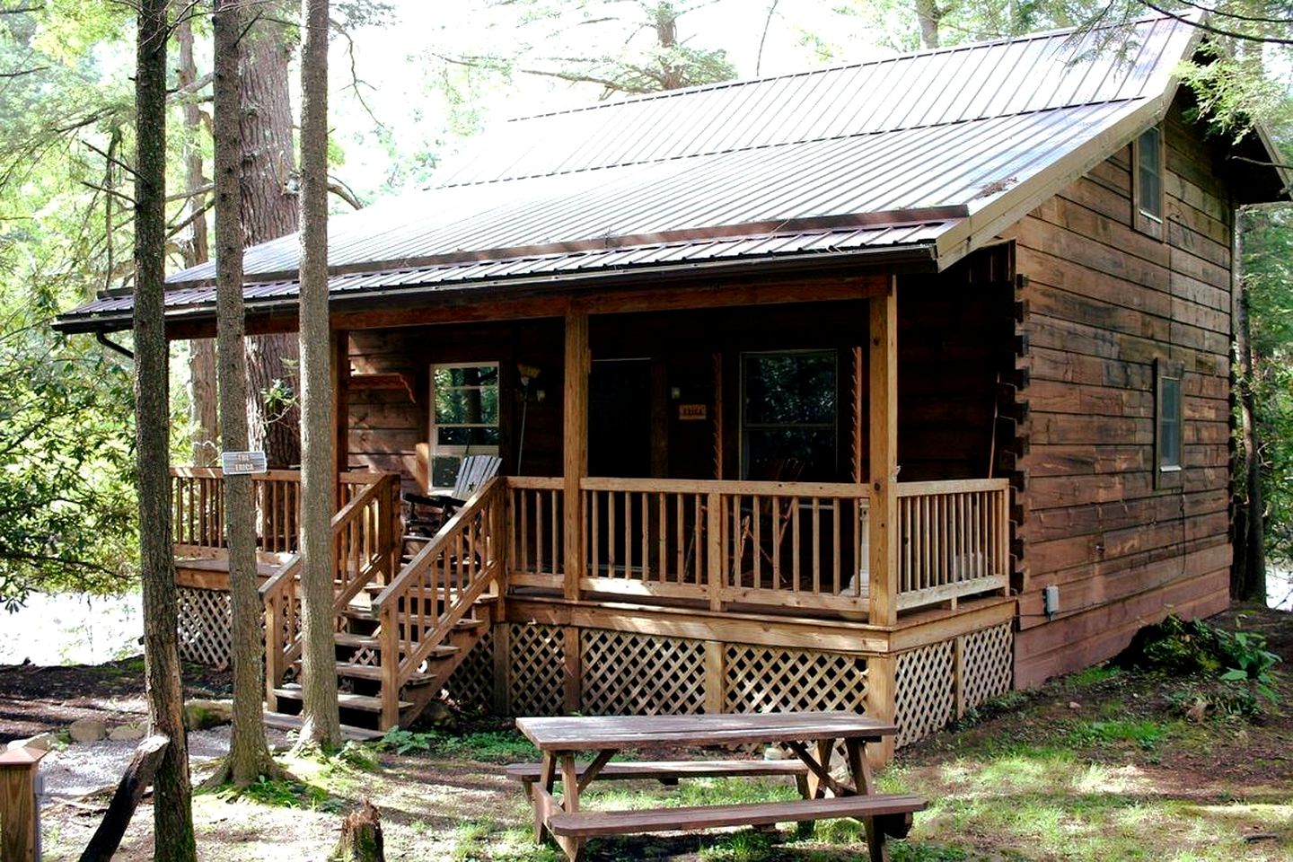 Impressive Secluded Cabin Nestled Amidst Trees in Monterville, West Virginia