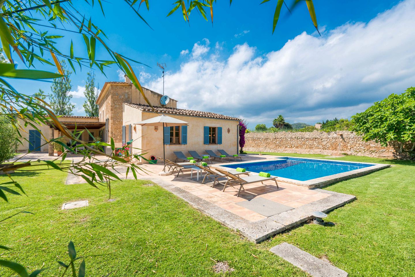 Enjoy a holiday in Spain at this villa rental!