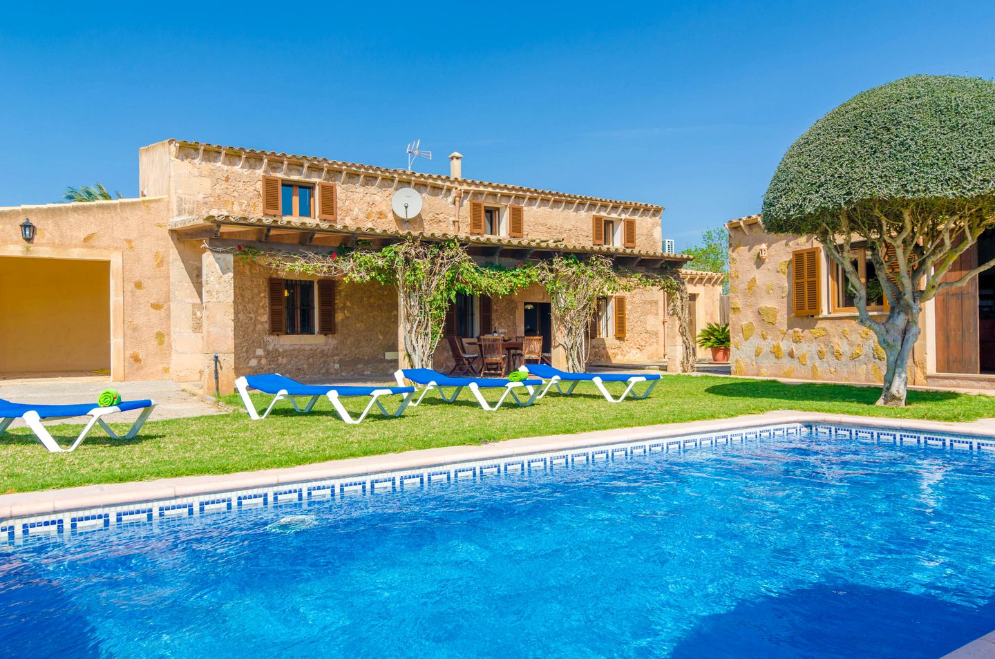 Enjoy a holiday in Mallorca at this Spain villa rental!