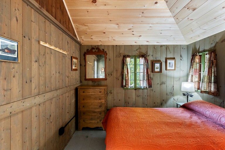 Cabins (United States of America, Lyme, New Hampshire)