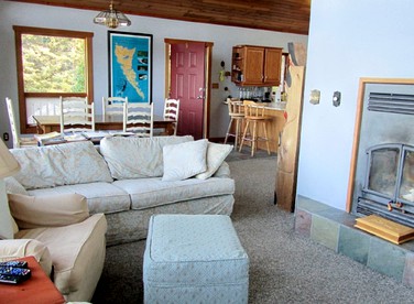 Cottages (Masset, British Columbia, Canada)