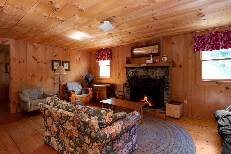 Cabins (United States of America, Lyme, New Hampshire)