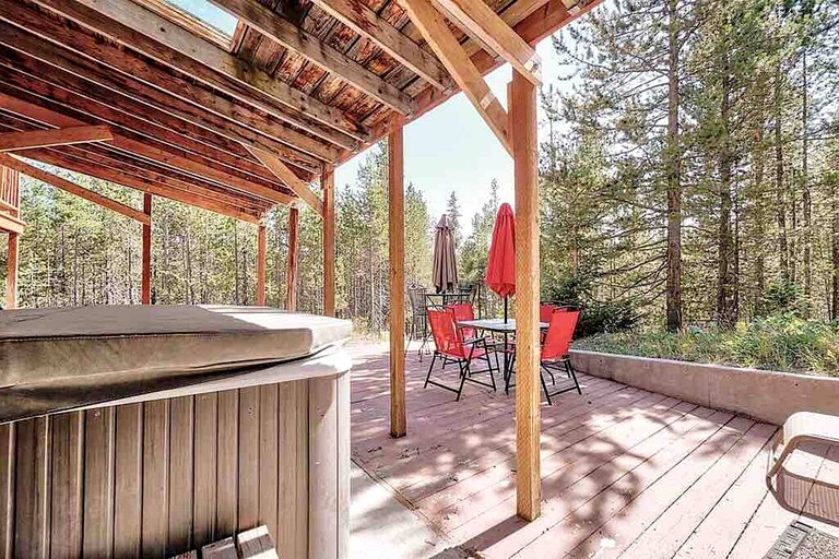 Cabins (United States of America, --, Idaho)