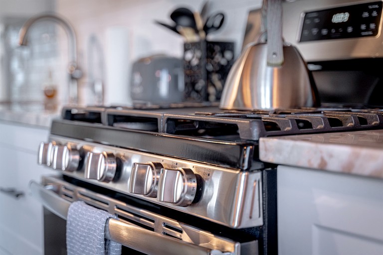 Cottages (Canada, Leamington, Ontario)