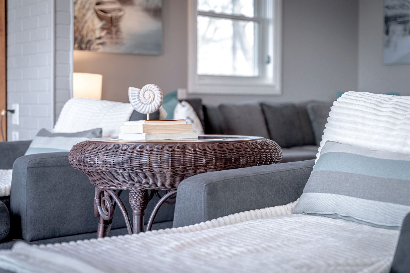 Fantastic Cottage with Fire Pit and Hot-tub in Leamington, Ontario