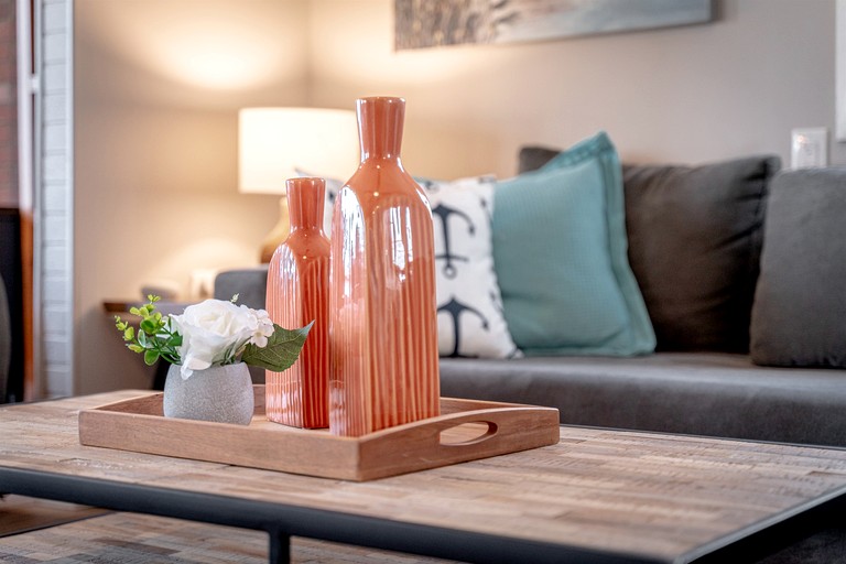 Cottages (Canada, Leamington, Ontario)