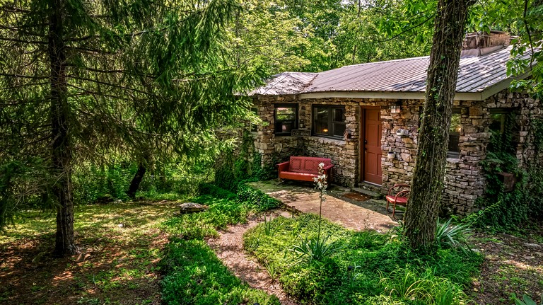 Cottages (United States of America, Mentone, Alabama)