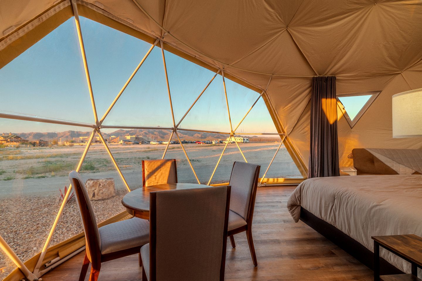 Domes (United States of America, Willcox, Arizona)