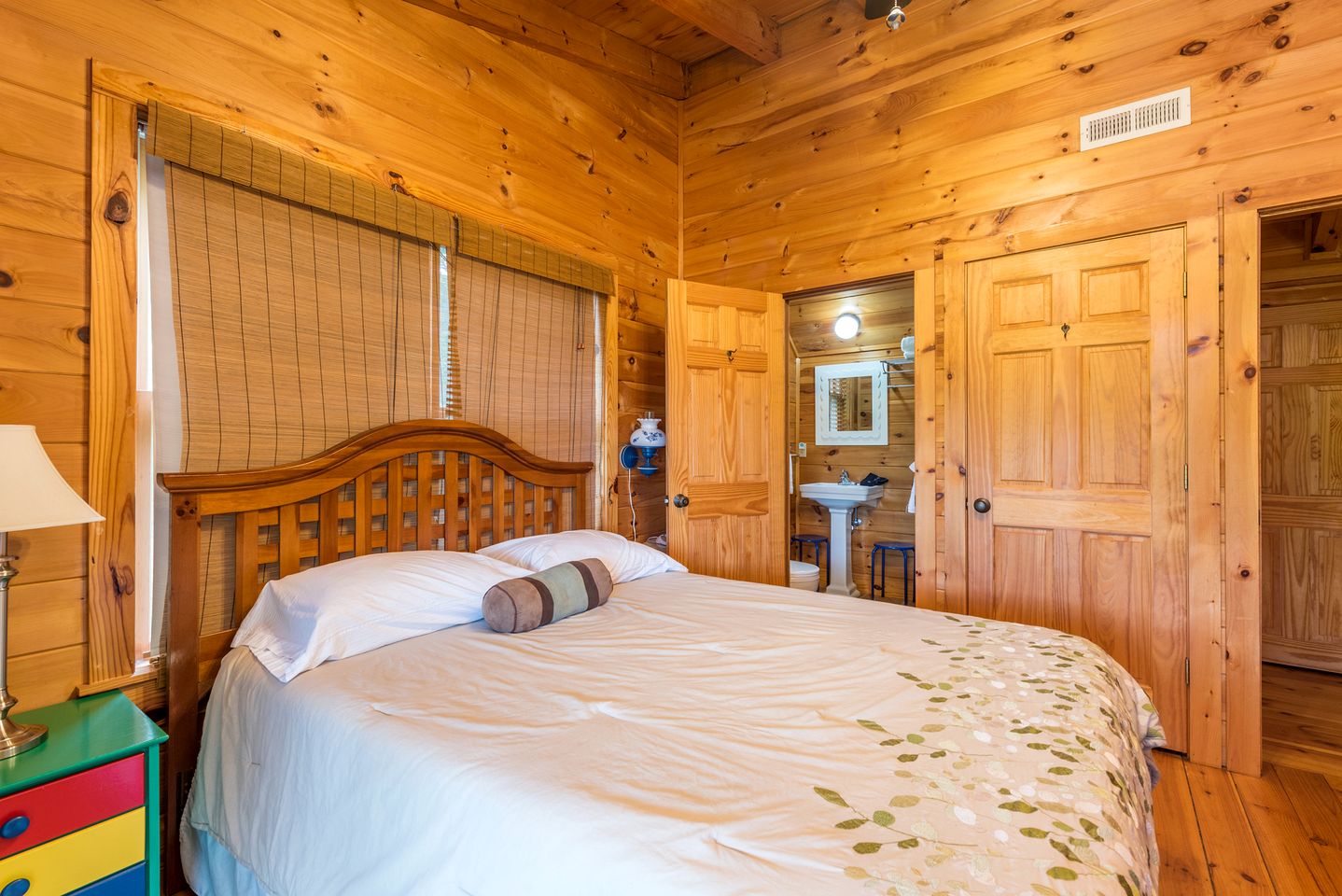 Mountain Cabin Retreat with Fire Pit, Game Room & Scenic Decks in Black Mountain, North Carolina