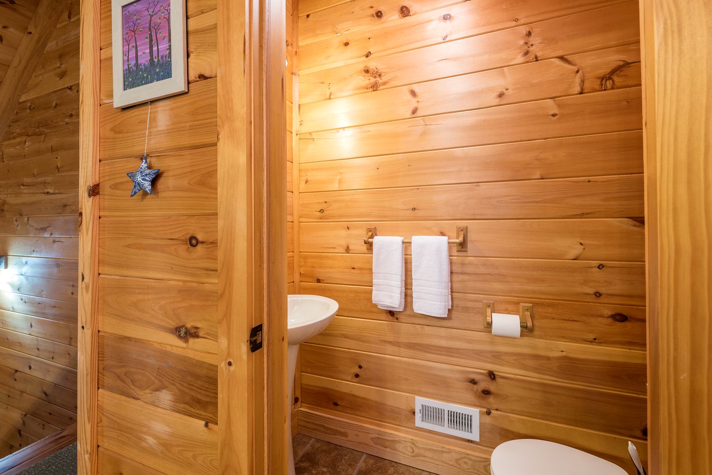 Mountain Cabin Retreat with Fire Pit, Game Room & Scenic Decks in Black Mountain, North Carolina