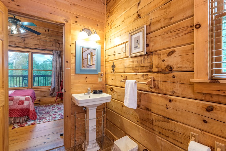 Cabins (United States of America, Black Mountain, North Carolina)