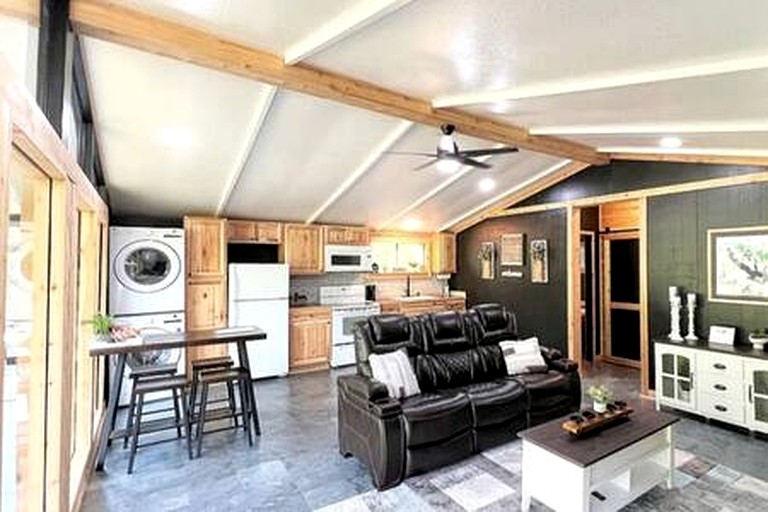 Vacation Rentals (United States of America, --, --)