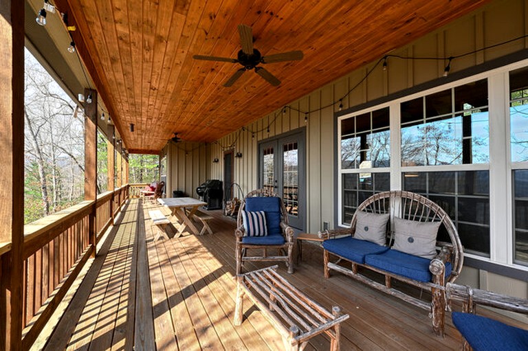 Cabins (United States of America, Topton, North Carolina)