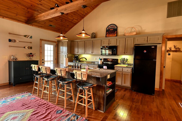 Cabins (United States of America, Topton, North Carolina)