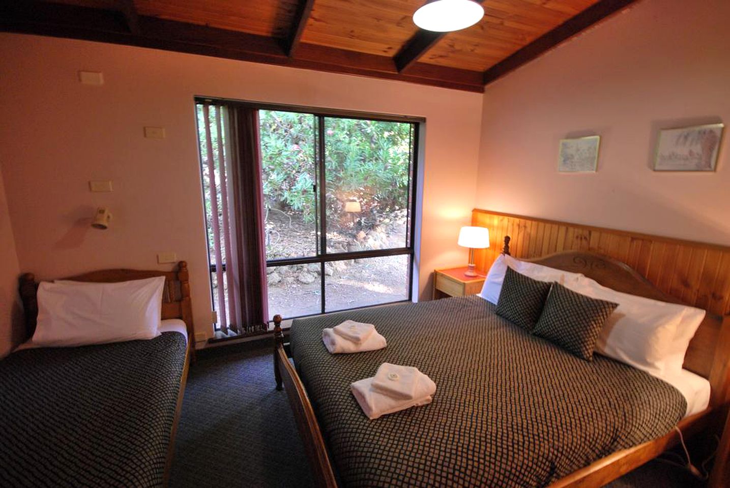 Cottages (Pemberton, Western Australia, Australia)
