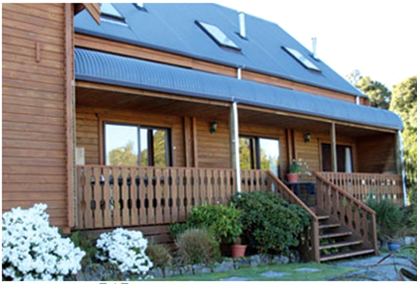 Nature Lodges (Fox Glacier, South Island, New Zealand)