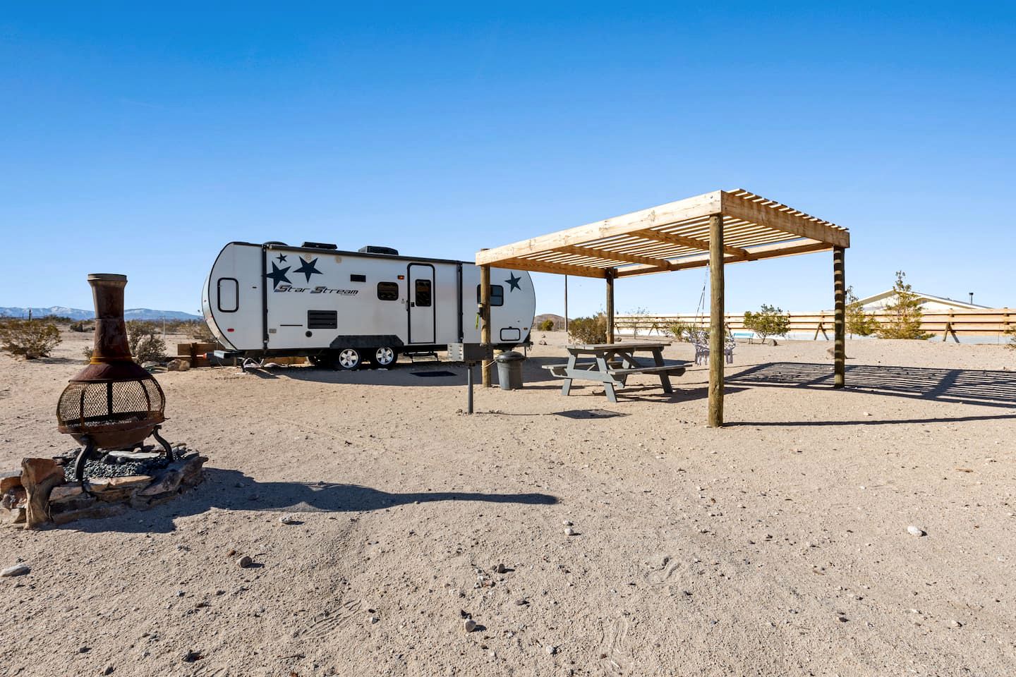 Fully-Equipped Caravan Perfect for a Desert Getaway in Joshua Tree, CA